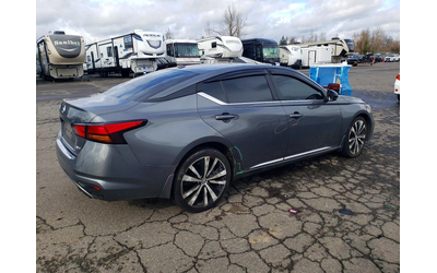 nissan-altima-2-5l-4-all-wheel-drive - 2