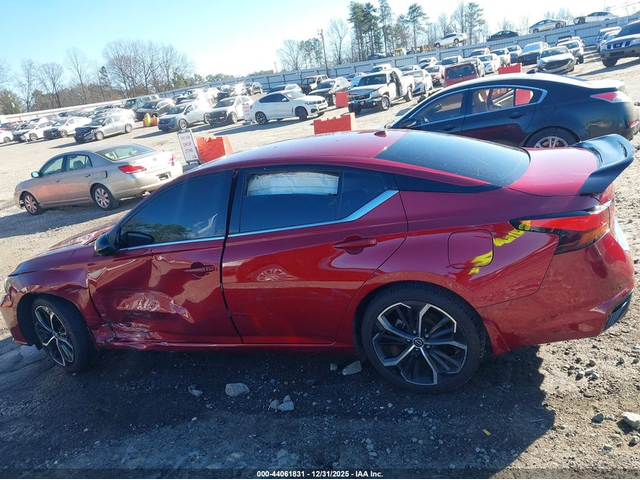 Nissan Altima 2.5L I-4 DI, DOHC, VVT, 188HP Front Wheel Drive - автомобили, коли, обяви за нови и употребявани 13