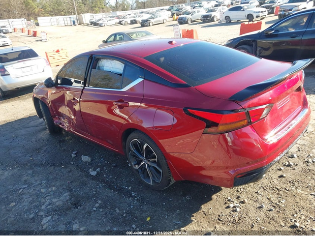 Nissan Altima 2.5L I-4 DI, DOHC, VVT, 188HP Front Wheel Drive - автомобили, коли, обяви за нови и употребявани 2