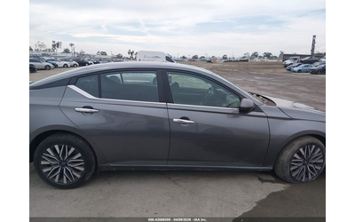 Nissan Altima 2.5L I-4 DI, DOHC, VVT, 188HP Front Wheel Drive - автомобили, коли, обяви за нови и употребявани 12