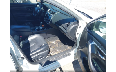 nissan-altima-2-5l-i-4-dohc-vvt-179hp-front-wheel-drive - 4