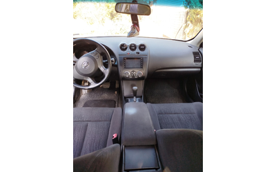 nissan-altima - 3