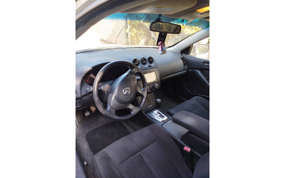 nissan-altima - 5