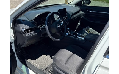 nissan-altima - 5