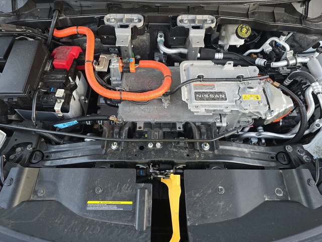 Nissan Ariya PLATINUM+ e-4ORCE ОБДУХВАНЕ/HEAD-UP/FULL - автомобили, коли, обяви за нови и употребявани 6