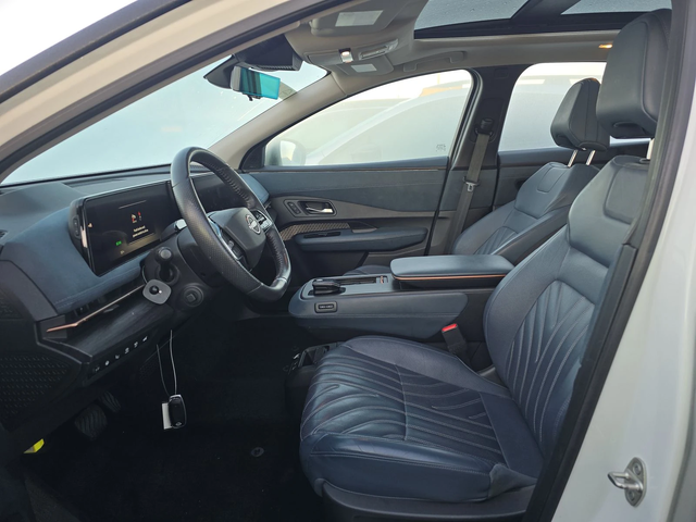 Nissan Ariya PLATINUM+ e-4ORCE ОБДУХВАНЕ/HEAD-UP/FULL - автомобили, коли, обяви за нови и употребявани 8