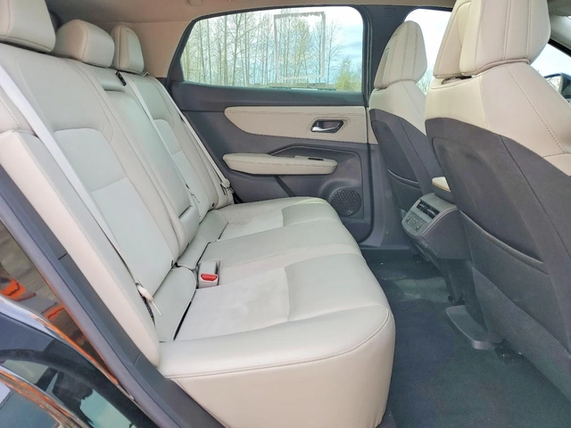 Nissan Ariya EVOLVE+ E-4ORCE AWD - автомобили, коли, обяви за нови и употребявани 10