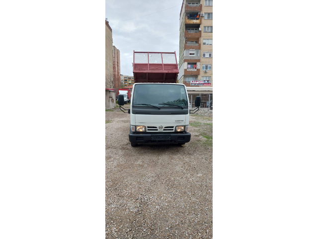 Nissan Capstar 3.0 tdi тристранен - автомобили, коли, обяви за нови и употребявани 0