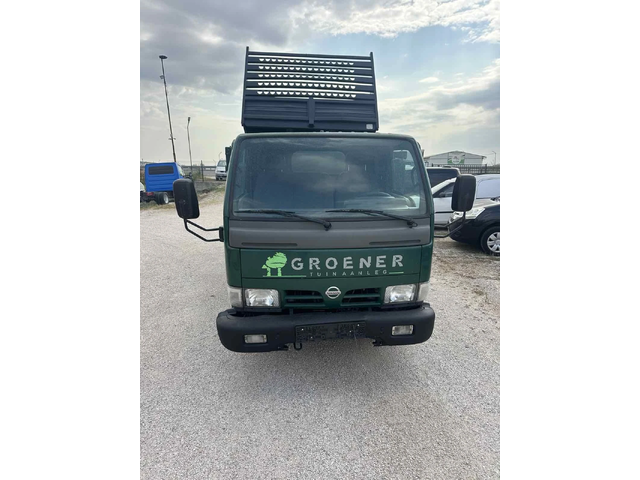 Nissan Capstar - автомобили, коли, обяви за нови и употребявани 2