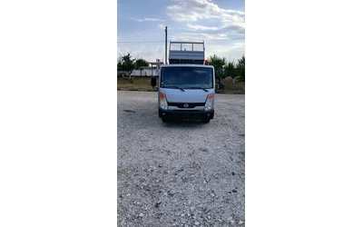 nissan-capstar - 1