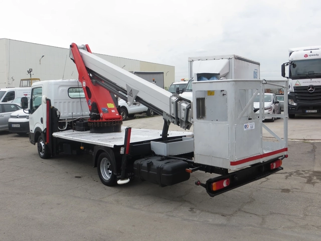 Nissan Capstar АВТОВИШКА 20m - автомобили, коли, обяви за нови и употребявани 6