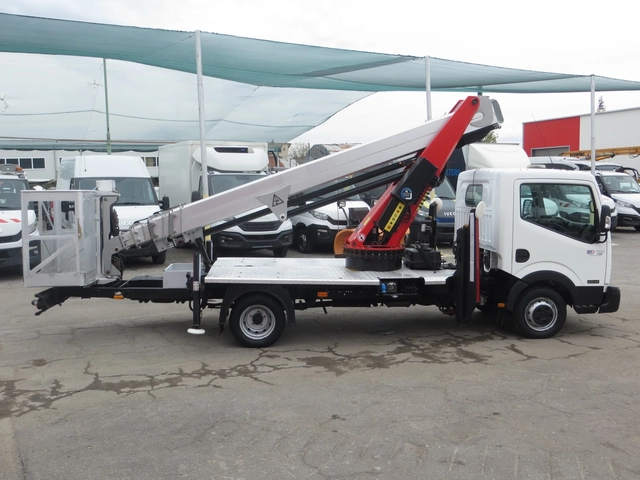Nissan Capstar АВТОВИШКА 20m - автомобили, коли, обяви за нови и употребявани 8