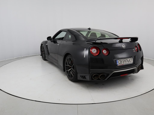 Nissan GT-R - автомобили, коли, обяви за нови и употребявани 23