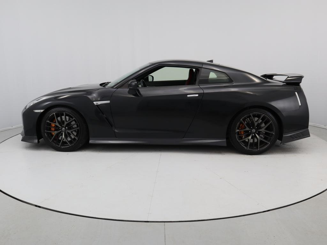 Nissan GT-R - автомобили, коли, обяви за нови и употребявани 29