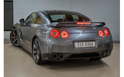 nissan-gt-r - 4