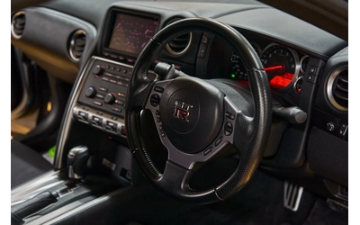 Nissan Gt-r 18.799KM* КРАЙНА ЦЕНА - автомобили, коли, обяви за нови и употребявани 7