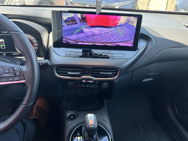 Nissan Juke 1.0 DIG-T N-Connecta 4x2 A/T - автомобили, коли, обяви за нови и употребявани 4
