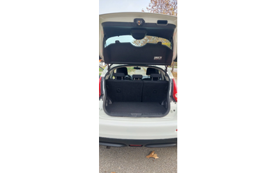 Nissan Juke 1.5 dci клима - автомобили, коли, обяви за нови и употребявани 10