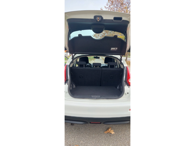 Nissan Juke 1.5 dci клима - автомобили, коли, обяви за нови и употребявани 10