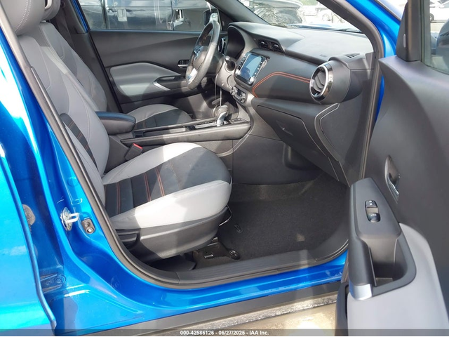 Nissan KICKS 1.6L I-4 DOHC, VVT, 122HP Front Wheel Drive - автомобили, коли, обяви за нови и употребявани 4