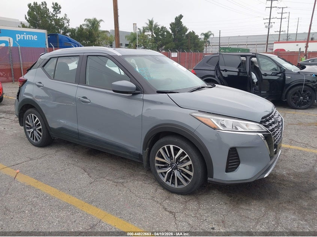 Nissan KICKS 1.6L I-4 DOHC, VVT, 122HP Front Wheel Drive - автомобили, коли, обяви за нови и употребявани 0