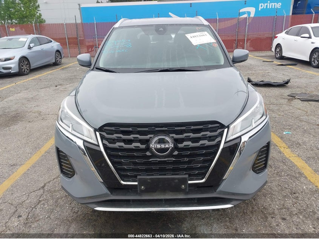 Nissan KICKS 1.6L I-4 DOHC, VVT, 122HP Front Wheel Drive - автомобили, коли, обяви за нови и употребявани 12