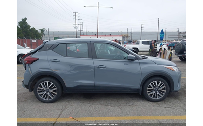 Nissan KICKS 1.6L I-4 DOHC, VVT, 122HP Front Wheel Drive - автомобили, коли, обяви за нови и употребявани 13