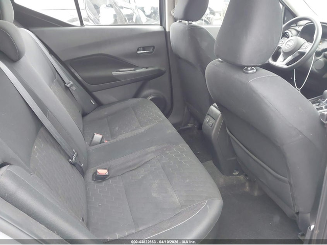 Nissan KICKS 1.6L I-4 DOHC, VVT, 122HP Front Wheel Drive - автомобили, коли, обяви за нови и употребявани 7