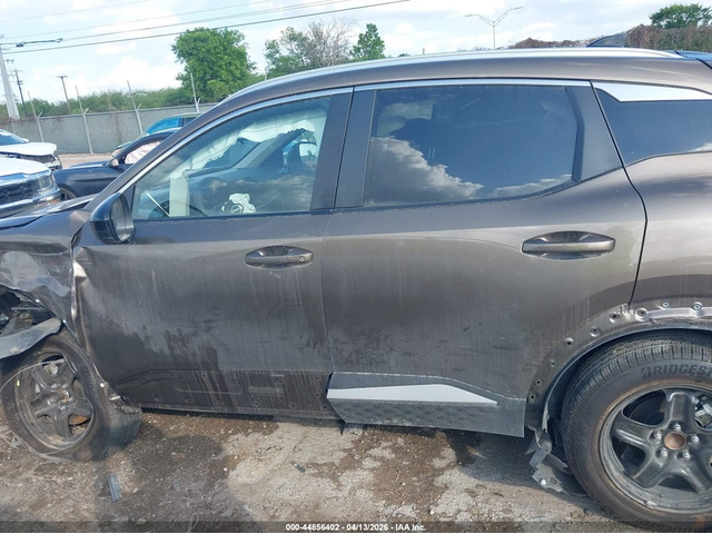 Nissan KICKS 2.0L I-4 DOHC, VVT, 141HP Front Wheel Drive - автомобили, коли, обяви за нови и употребявани 13