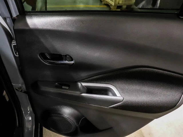 Nissan Kicks Front Wheel Drive - автомобили, коли, обяви за нови и употребявани 15
