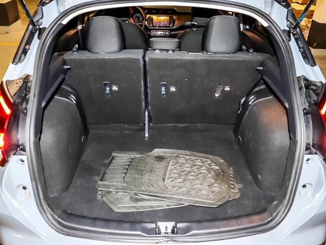 Nissan Kicks Front Wheel Drive - автомобили, коли, обяви за нови и употребявани 17