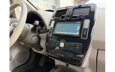 Nissan Leaf Zero Emission - автомобили, коли, обяви за нови и употребявани 14