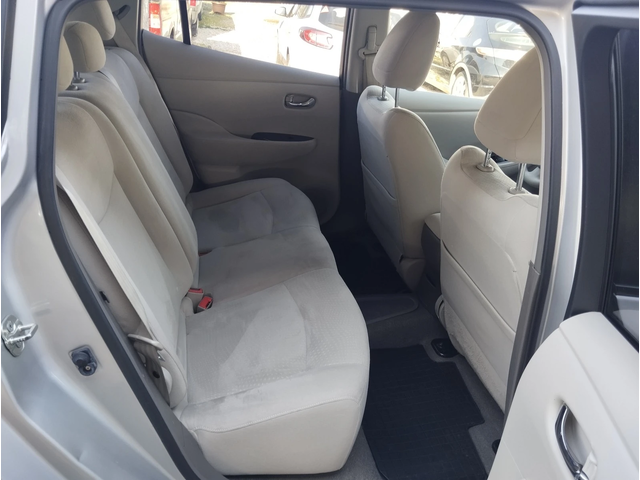 Nissan Leaf 100%ЕЛЕКТРИЧЕСКИ - автомобили, коли, обяви за нови и употребявани 9