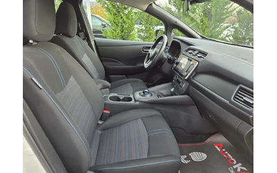 Nissan Leaf 40KW= 10.000km!!!= НЕРАЗЛИЧИМ ОТ НОВ!= DISTRONIC - автомобили, коли, обяви за нови и употребявани 14