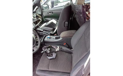 Nissan Leaf Azeo - автомобили, коли, обяви за нови и употребявани 10