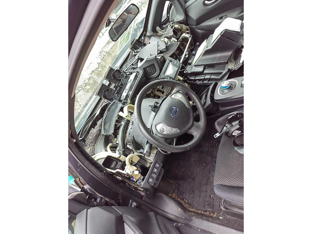 Nissan Leaf Azeo - автомобили, коли, обяви за нови и употребявани 8