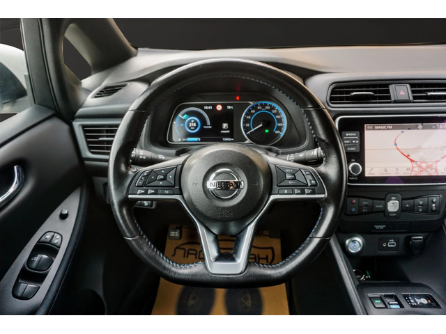 Nissan Leaf - автомобили, коли, обяви за нови и употребявани 7