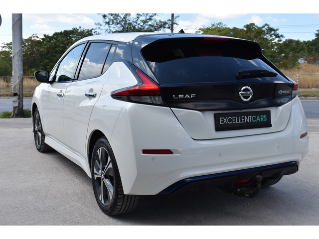 Nissan Leaf TEKNA* 62kw/h* 218k.c * WHITE_PEARL* 360CAM - автомобили, коли, обяви за нови и употребявани 3