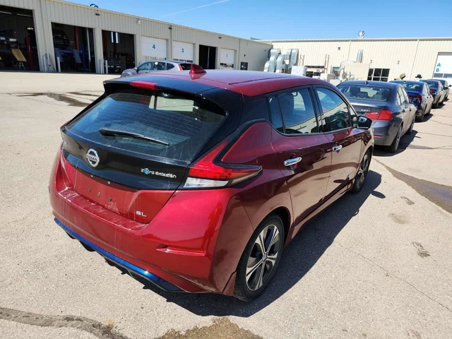 Nissan Leaf SL PLUS| ПОДГРЕВИ| МЪРТВА ТОЧКА| 2 КЛЮЧА| - автомобили, коли, обяви за нови и употребявани 2