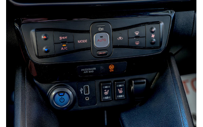 Nissan Leaf 62kWh/N-Connecta/Камера 360/Bose/Distronic/Подгрев Волан - автомобили, коли, обяви за нови и употребявани 12