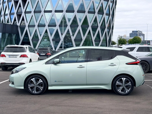 Nissan Leaf Лизинг през Уникредит по230 евро - автомобили, коли, обяви за нови и употребявани 6