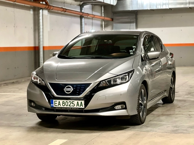 Nissan Leaf 40 KW Лизинг през Уникредит по220 евро - автомобили, коли, обяви за нови и употребявани 0