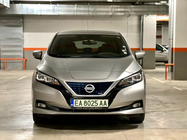 Nissan Leaf 40 KW Лизинг през Уникредит по220 евро - автомобили, коли, обяви за нови и употребявани 1
