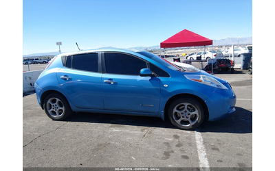 Nissan LEAF ELECTRIC Front Wheel Drive - автомобили, коли, обяви за нови и употребявани 13