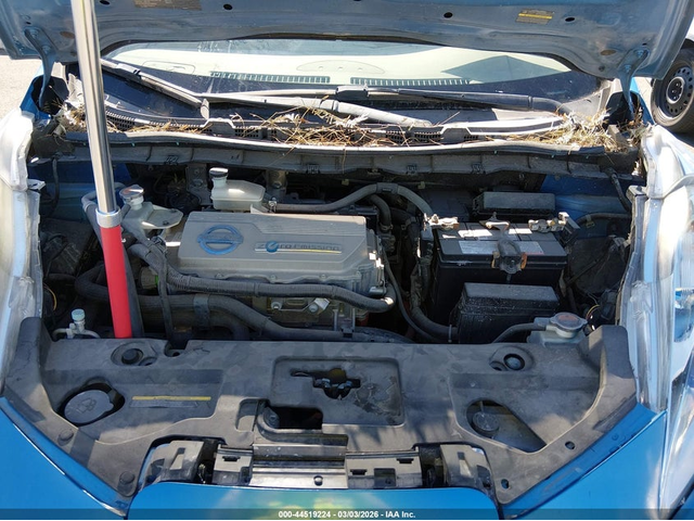 Nissan LEAF ELECTRIC Front Wheel Drive - автомобили, коли, обяви за нови и употребявани 9