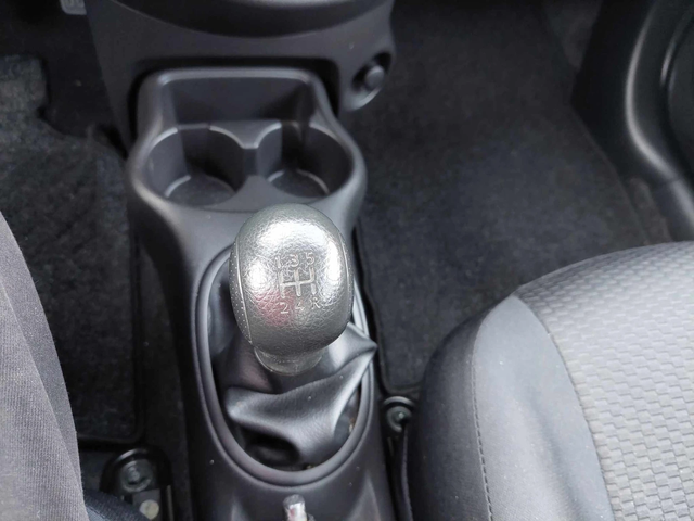 Nissan Micra 1, 2i 80ps EURO 5 - автомобили, коли, обяви за нови и употребявани 11