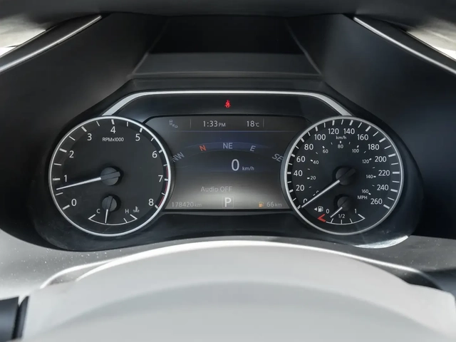 Nissan Murano SL AWD combines premium comfort - автомобили, коли, обяви за нови и употребявани 11
