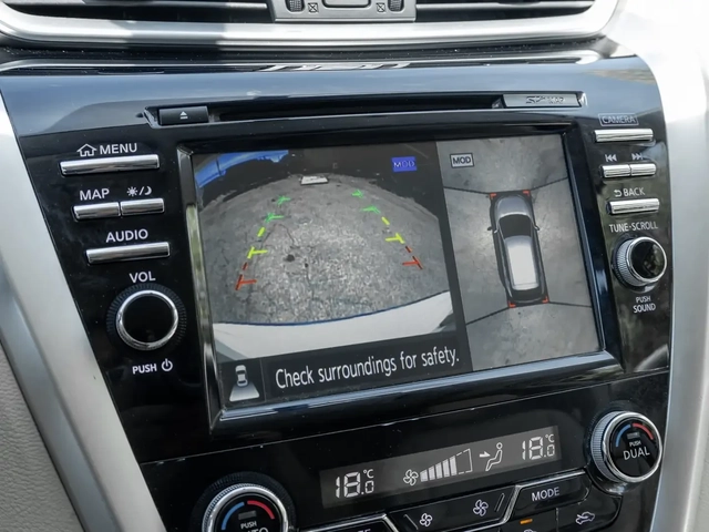 Nissan Murano SL AWD combines premium comfort - автомобили, коли, обяви за нови и употребявани 13