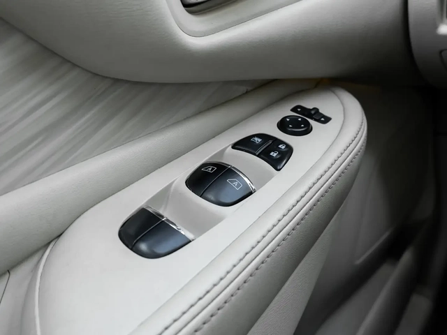 Nissan Murano SL AWD combines premium comfort - автомобили, коли, обяви за нови и употребявани 14