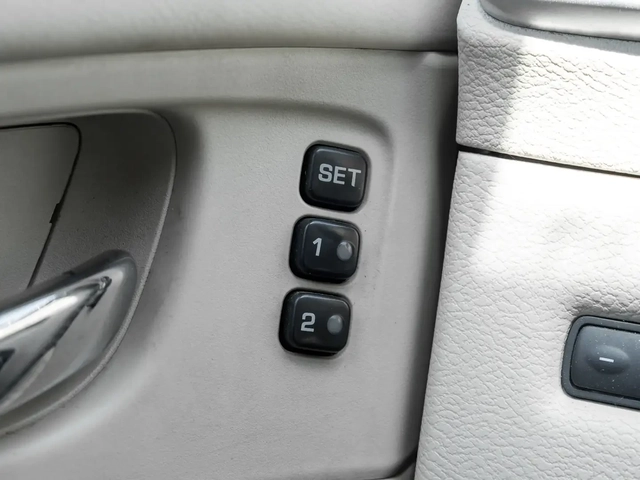 Nissan Murano SL AWD combines premium comfort - автомобили, коли, обяви за нови и употребявани 15